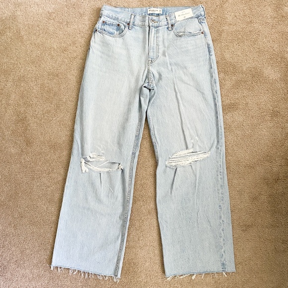 NEW Abercrombie & Fitch Low Rise Ultra Loose Jeans Double Knee Destroyed - Picture 1 of 9